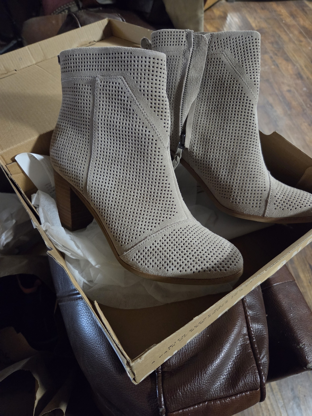Toms Taupe Perforated Suede Ankle Booties Lunata Size 9